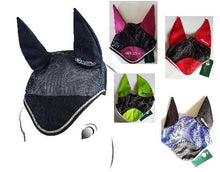 Load image into Gallery viewer, Equestro Bonnet Line Blanche - SHOP HORSE